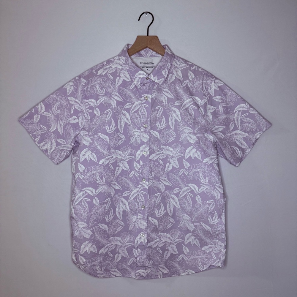 Lavender Men’s Collared‎ Button Down Shirt